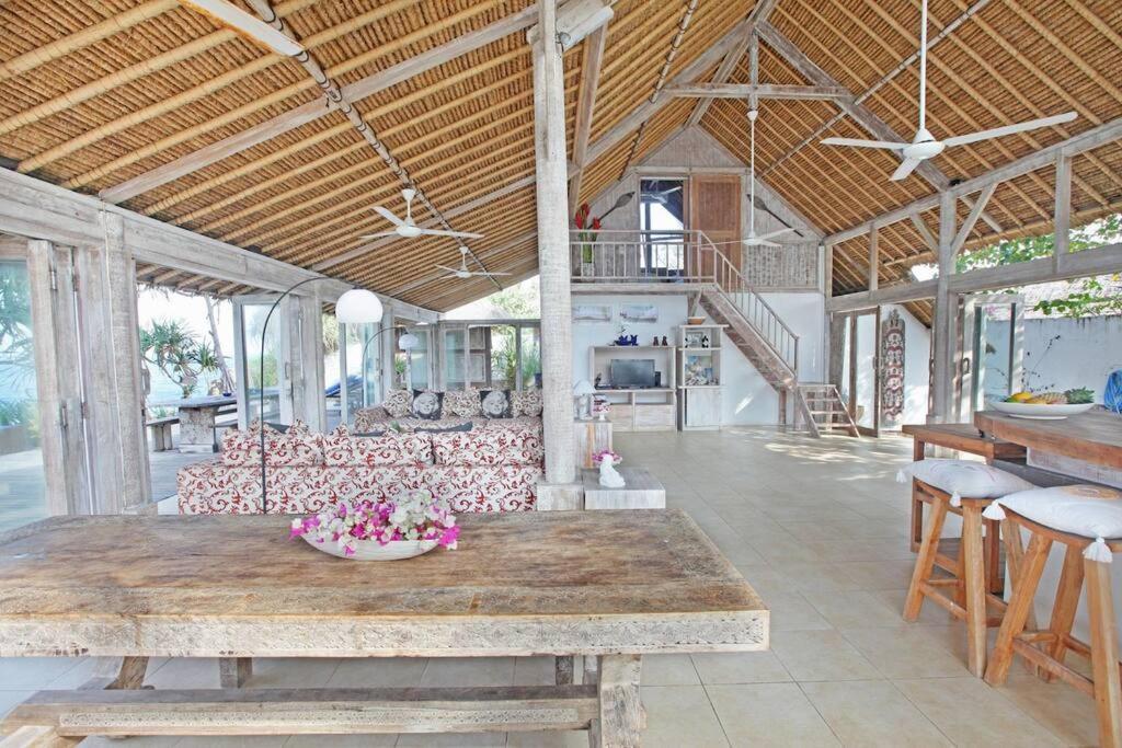 Villa Lumba Lumba - Oceanfront&Spectacular View! Lembongan Exterior foto